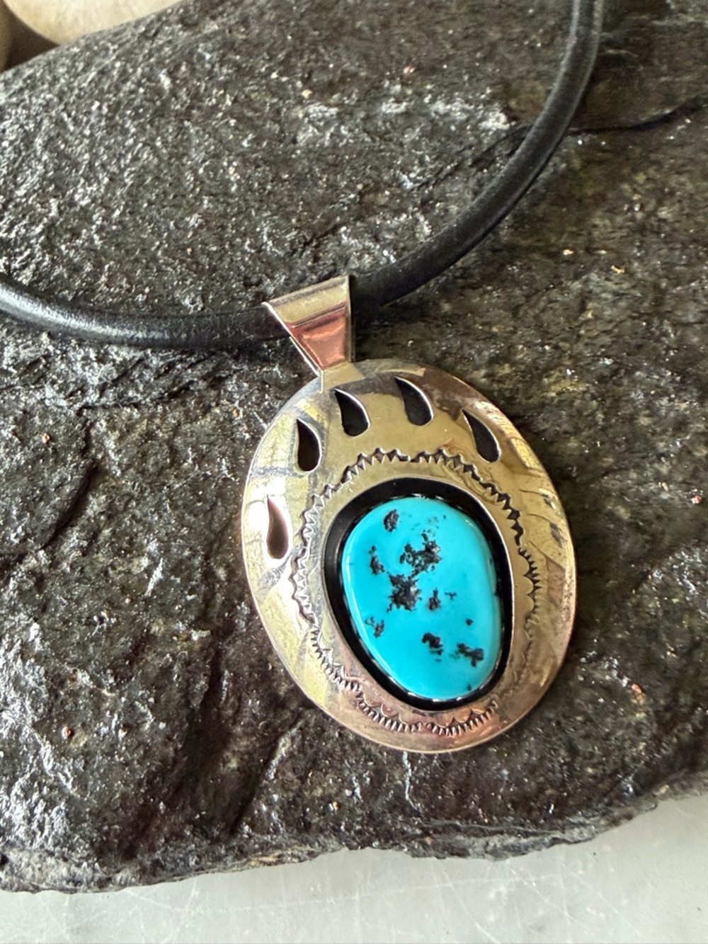 Vintage Bear Paw Navajo Turquoise Pendant - Picture 2 of 7